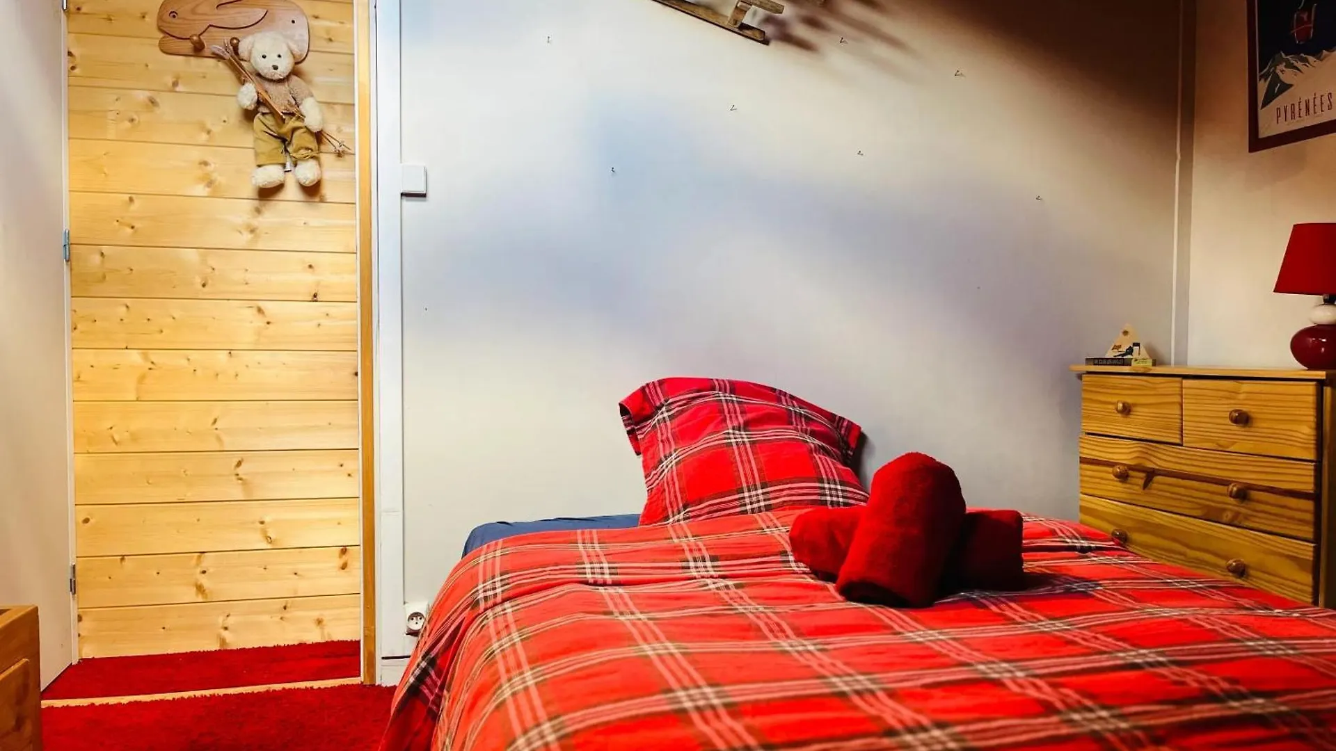 Chalet Chaleureux A Ax-Les-Thermes Avec Vue Sur La Montagne