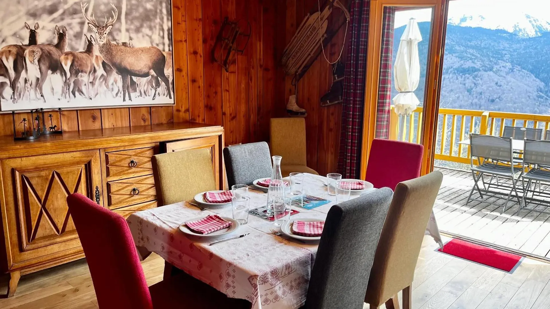 Chalet Chaleureux A Ax-Les-Thermes Avec Vue Sur La Montagne